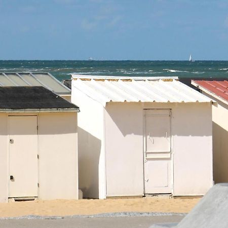 Le Jules Verne - Idealement Situe Avec Sauna Calais Luaran gambar
